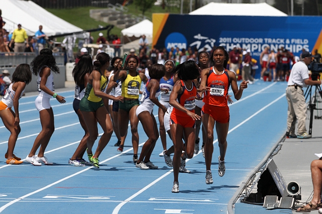 2011NCAASat-194.JPG - June 8-11, 2011; Des Moines, IA, USA; NCAA Division 1 Track and Field Championships.